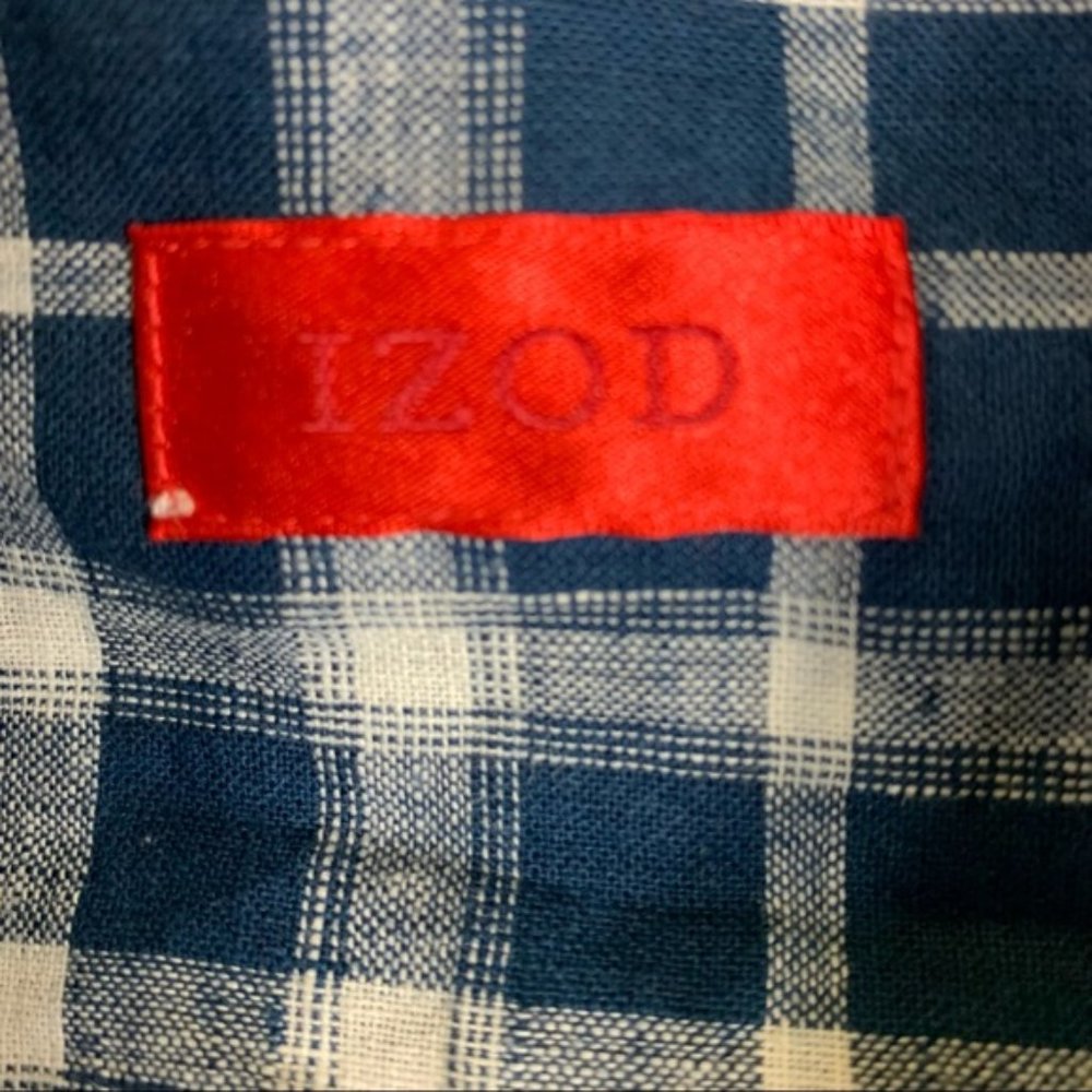IZOD Blue Short Sleeve Button Up Size L - Picture 2 of 3